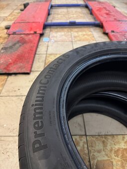 25. Pneumatiky letne  2ks 235/50R18 Continental Contact 6 - 5