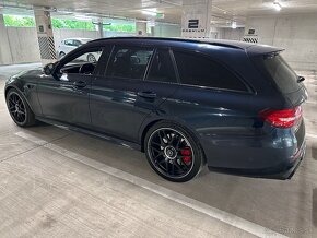 Mercedes Benz E63S 612PS carbon designo - 5