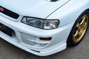 Predám veľkú raritu - Subaru Impreza STi JDM rok 2000 model - 5