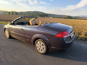 Ford FOCUS cabrio r.v.2007 ,2.0/107KW benzín - 5