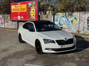 Škoda Superb - 5