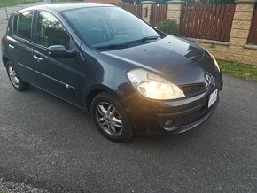 Renault clio 1,5 tdci rok 2008 - 5