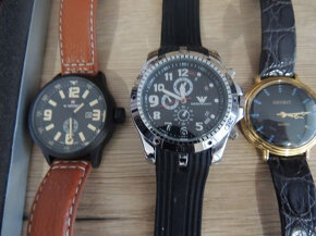 Casio G-shock, Haurex, Armani, Favorit a Kangaroos - 5