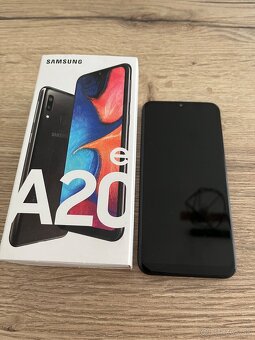 Samsung Galaxy A20e - 5