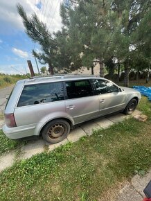 Predám passat b5.5 2.5 tdi 110kw 2003 - 5