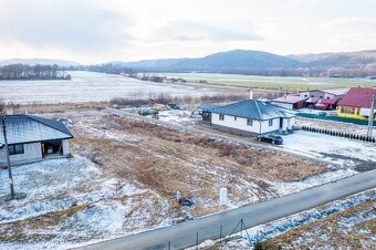 Ponúkame na predaj stavebný pozemok v obci Belá nad Cirochou - 5