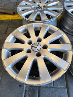 5X112 R16 VW ALu disky - 5