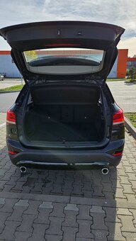 Predám BMW X1 F48 xDrive 18d rok 2020 automat Sportline - 5