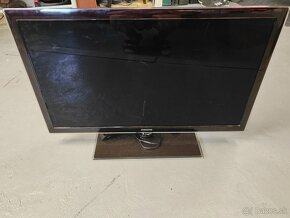 TV Samsung UE37D5500RW - 5