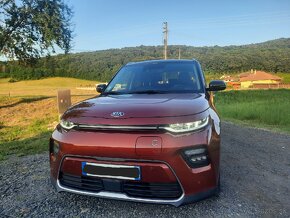 Kia Soul EV 64 kWh

 - 5