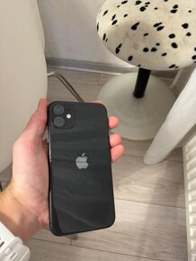 iPhone 11 čierna, 64 gb - plne funkčný + 4x 3D sklo - 5