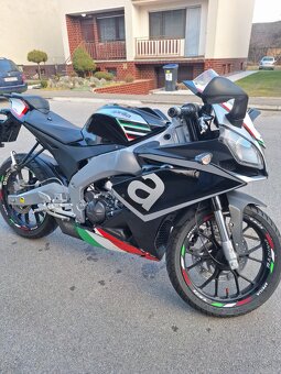 Aprilia rs4 125 - 5