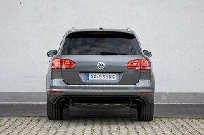 Volkswagen Touareg 3.0 TDI R line - 5