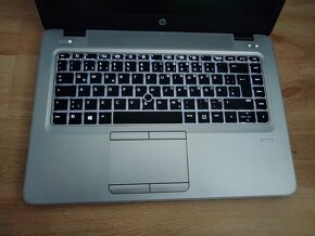 predám Hp elitebook 745 G4 - 8gb ram - 256gb ssd - 5