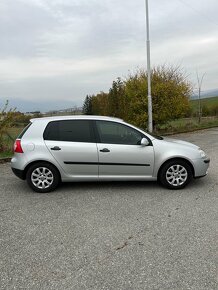 VW Golf 5 1.6 FSI 85kw - 5