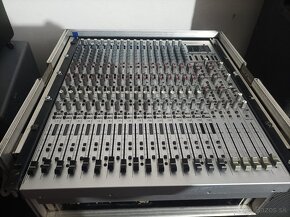 Mix pult s rackom - 5