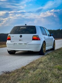 VW Golf IV (4) - 5