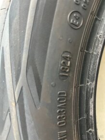 Continental 215/55 R17 - 5