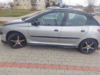 Predám Peugeot 206 HDI 2000 obsah dyzel 98 r. - 5