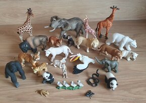 Schleich z lesa, farmy, divočiny, koně, jezdci, dinosauři - 5