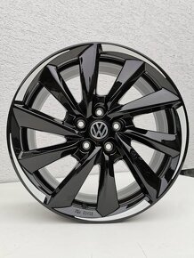 Nové Ronal R70 VW 7,5X18 ET45 5X112 Alu disky - 5