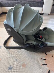 BRITAX RÖMER Autosedačka Baby-Safe 5Z - 5