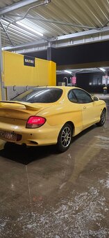 Hyundai coupe - 5