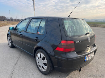 Volkswagen Golf 4 2.3 V5 r.v 1998 - 5