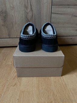 UGG Tasman Slipper Black - 5