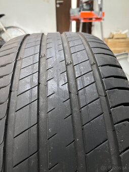 Gumy 255/45 R20 - 5