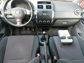 Suzuki SX4 1.6 benzin 4x4 De Luxe - 5