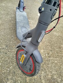 Predám elektrickú kolobežku xiaomi mi scooter pro 2 - 5