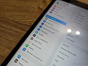 Ipad 7 na sim cellular s najnovsim ios 18 plnefunkcny ma len - 5