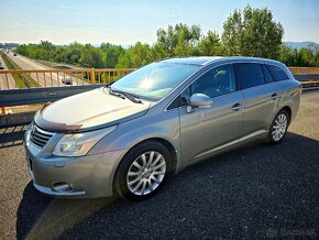 Toyota Avensis 2.2 d-4d diesel 110kW combi (2009) - 5