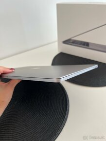 MacBook Pro 15" 2019 - 5