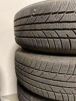 Zimné pneumatiky 215/65 r 16 98h s plechovými diskami 5x105 - 5