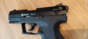 Predám búchačku na poplašňáky 9mm - 5