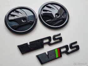 SKODA ZNAKY LOGA FAREBNE LAKOVANE DO SKODA FARIEB VRS NAPIS. - 5