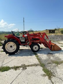 Japonsky malotraktor YANMAR F16D, nakladač - 5