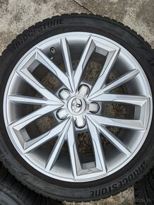 Sada kolies a pneu Toyota Corolla 5/114.3 17” 225/45 - 5