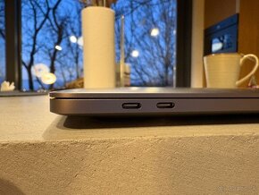 Macbook M2 PRO - 5