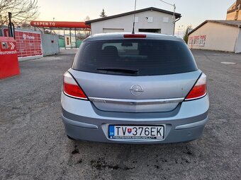 Predám Opel Astra 1.6 77kw - 5