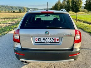 Škoda Octavia Combi Scout DSG 4×4 - 2.0CR TDi 103Kw 140Ps. - 5