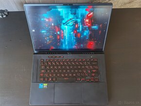 ASUS ROG Zephyrus M16 - 5