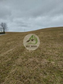 Veľký pozemok na stavbu RD 15km od Dolného Kubína. ID P003BD - 5