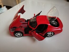 1:18 predam    DODGE  Viper - 5