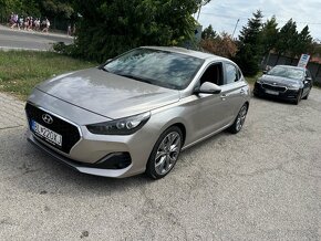 Hyundai i30 fastback - 5