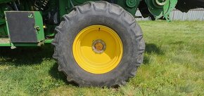 JOHN DEERE 9880i STS kombajn - 5