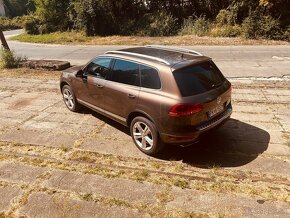 Volkswagen Touareg 3.0TDI R-line - 5