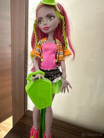 Monster high Exchange program - 5